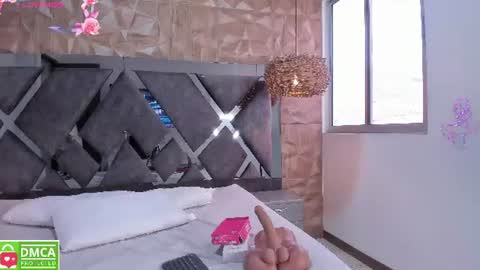 selene__lopez_ online show from 06/22/26, 07:22