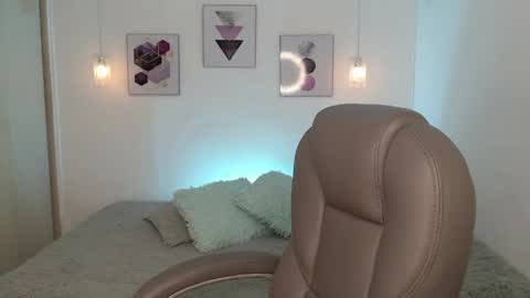 Snapshot of selene_rouse_ chatting on 06/08/26, 01:28 selene_rouse_ online show from 06/08/26, 01:28