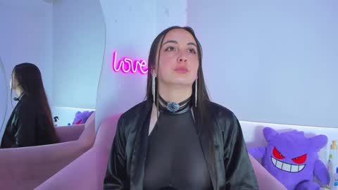 Snapshot of selene_swee chatting on 11/05/25, 12:16 selene_swee online show from 11/05/25, 12:16