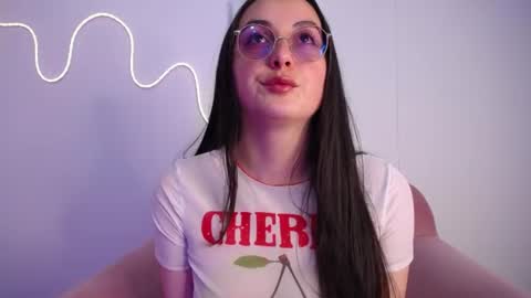selene_swee online show from 06/16/26, 09:17