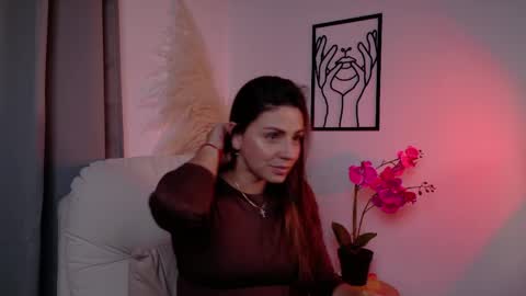 Snapshot of selenenova chatting on 04/16/26, 10:12 Selene Nova online show from 04/16/26, 10:12