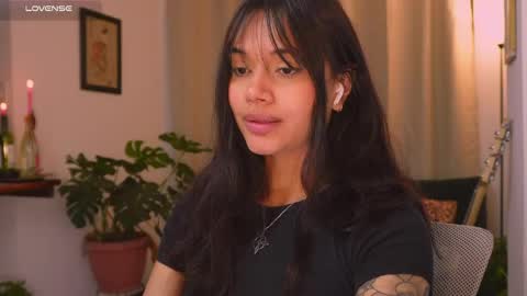 Snapshot of selenevaughan chatting on 05/12/26, 03:14 Selene online show from 05/12/26, 03:14