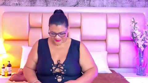 Selenna Cooper online show from 02/24/26, 11:52