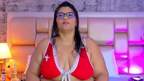 Selenna Cooper online show from 04/28/26, 11:37