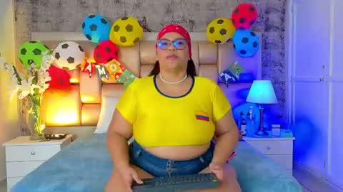 Selenna Cooper online show from 06/17/26, 11:56