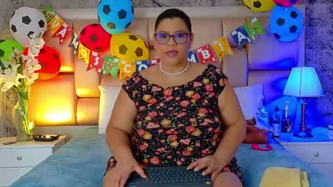 Selenna Cooper online show from 06/18/26, 11:58