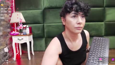 Selen online show from 11/16/25, 07:52