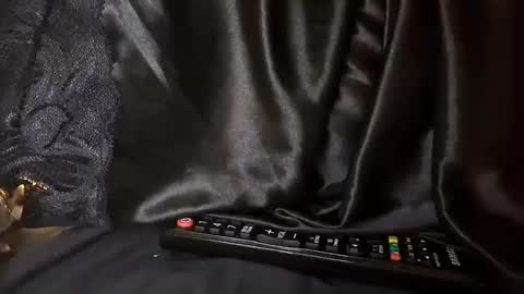 Julian Kinky Bi-guy online show from 12/10/24, 07:58