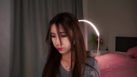 Elizabeth online show from 11/23/25, 03:23