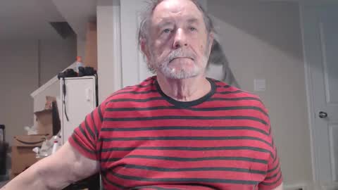 selkie2s online show from 12/18/25, 11:33