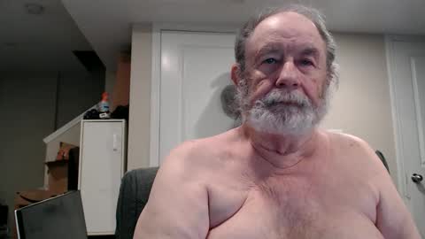 Snapshot of selkie2s chatting on 02/15/26, 01:02 selkie2s online show from 02/15/26, 01:02