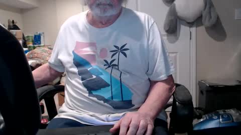 Snapshot of selkie2s chatting on 03/07/26, 09:06 selkie2s online show from 03/07/26, 09:06