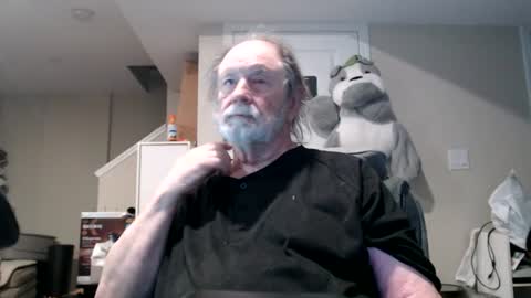 Snapshot of selkie2s chatting on 06/11/26, 11:25 selkie2s online show from 06/11/26, 11:25