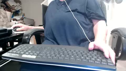 Snapshot of selkie2s chatting on 07/14/26, 03:55 selkie2s online show from 07/14/26, 03:55