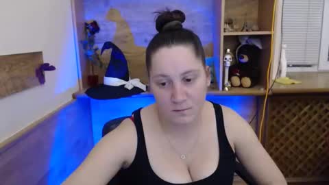 Snapshot of sellavix chatting on 10/30/25, 08:09 Sellavix online show from 10/30/25, 08:09