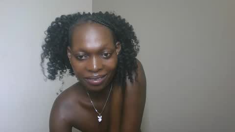 sellinprinces online show from 11/22/25, 11:48