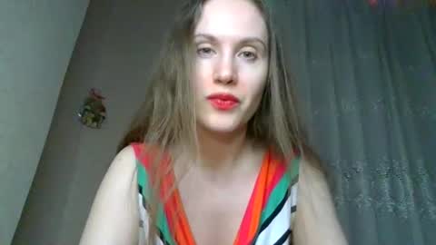 Snapshot of selvarine chatting on 04/18/26, 12:47 selvarine online show from 04/18/26, 12:47