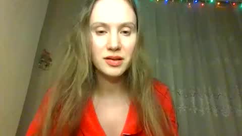 Snapshot of selvarine chatting on 04/21/26, 01:42 selvarine online show from 04/21/26, 01:42
