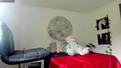 Selyn online show from 06/18/26, 11:58