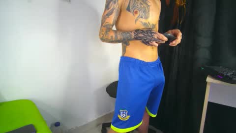 sem_alas online show from 12/04/25, 01:59