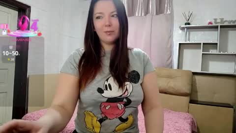 Snapshot of semisweetdream chatting on 04/08/26, 06:57 Next stream 2912 GMT2 online show from 04/08/26, 06:57
