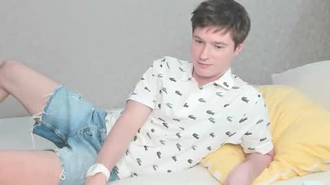 Snapshot of semyonone chatting on 02/06/26, 06:44 Semyon online show from 02/06/26, 06:44