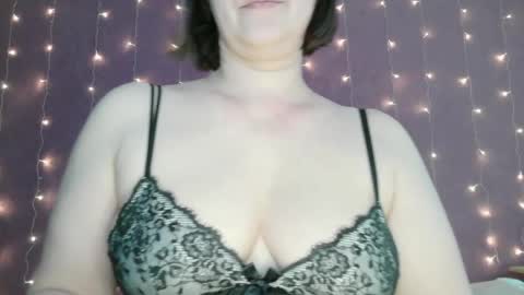 Snapshot of send_me chatting on 03/29/26, 06:24 send me online show from 03/29/26, 06:24