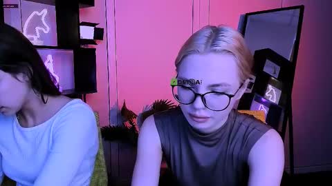 Sendi online show from 11/11/25, 05:51