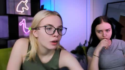 Snapshot of sendi_cais chatting on 01/18/26, 06:17 Sendi online show from 01/18/26, 06:17