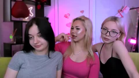 Snapshot of sendi_cais chatting on 02/18/26, 12:34 Sendi online show from 02/18/26, 12:34