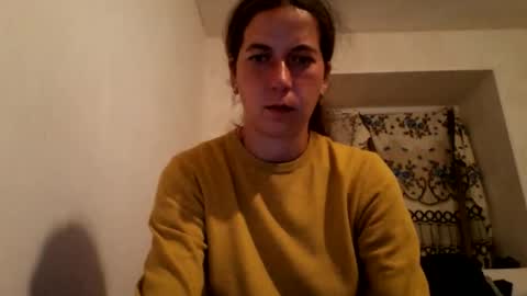 Snapshot of sendiarayl chatting on 09/27/25, 04:01 sendiarayl online show from 09/27/25, 04:01