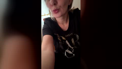 Snapshot of sennya_hayes chatting on 02/18/26, 12:56 Sennya online show from 02/18/26, 12:56