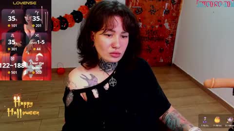senorita_dakota online show from 10/18/25, 07:25
