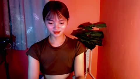 Snapshot of sensational_yeng chatting on 11/14/25, 07:12 sensational_yeng online show from 11/14/25, 07:12