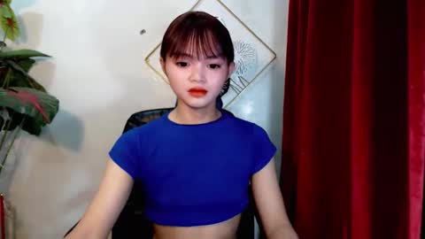 Snapshot of sensational_yeng chatting on 11/22/25, 10:47 sensational_yeng online show from 11/22/25, 10:47