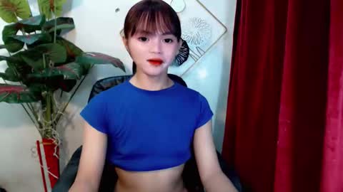 Snapshot of sensational_yeng chatting on 11/22/25, 10:53 sensational_yeng online show from 11/22/25, 10:53