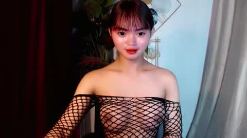 Snapshot of sensational_yeng chatting on 03/07/26, 05:32 sensational_yeng online show from 03/07/26, 05:32