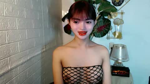 sensational_yeng online show from 06/07/26, 04:33
