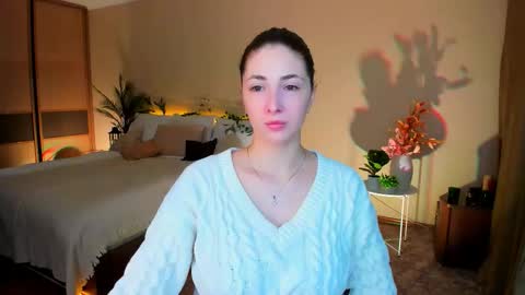 sensitiveheartt online show from 11/30/25, 11:25