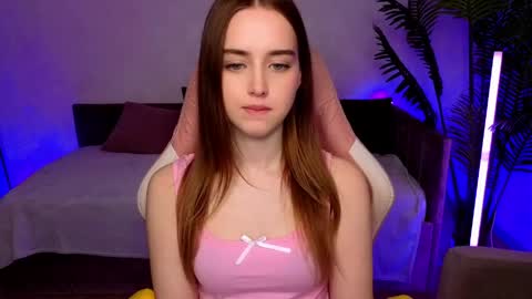 Snapshot of sensual_amy_ chatting on 04/06/26, 04:46 Emily online show from 04/06/26, 04:46