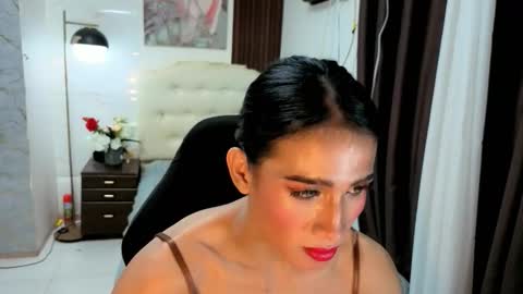 sensual_goergia online show from 10/04/25, 06:17