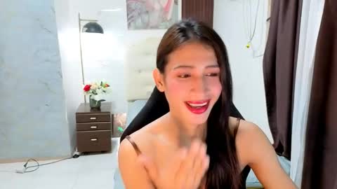 sensual_goergia online show from 12/17/25, 10:32