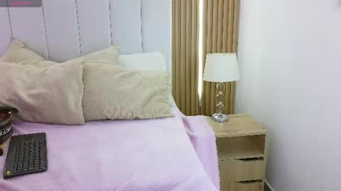 Sensual Kim77 online show from 06/30/26, 12:50