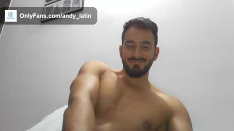 Snapshot of sensual_latiin chatting on 03/08/25, 04:23 Andres M online show from 03/08/25, 04:23