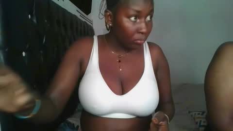 Snapshot of sensual_ria chatting on 04/06/26, 09:16 sensual_ria online show from 04/06/26, 09:16