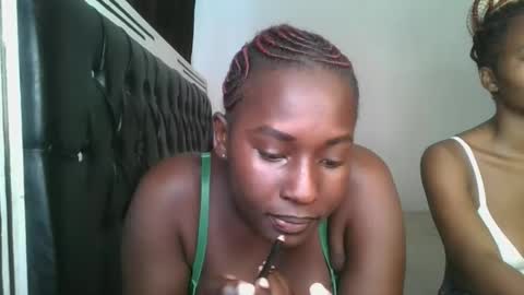 Snapshot of sensual_ria chatting on 04/29/26, 08:18 sensual_ria online show from 04/29/26, 08:18