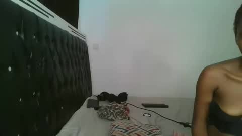Snapshot of sensual_ria chatting on 05/05/26, 12:57 sensual_ria online show from 05/05/26, 12:57