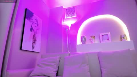 sensual_shanel online show from 06/11/26, 02:44