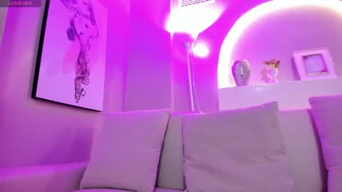 sensual_shanel online show from 06/17/26, 02:14
