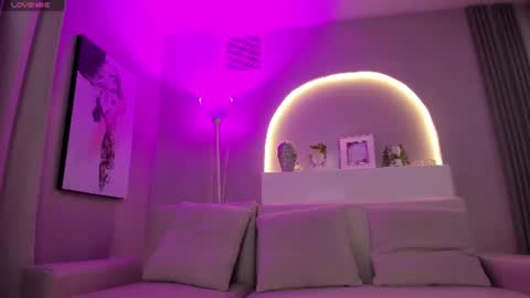 Snapshot of sensual_shanel chatting on 07/15/26, 11:10 sensual_shanel online show from 07/15/26, 11:10
